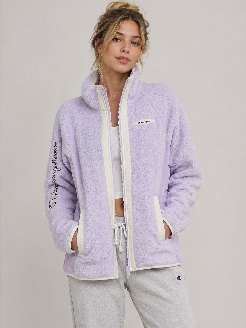 ❤️‍🔥Firm Price❤️‍🔥 Champion Sherpa jacket